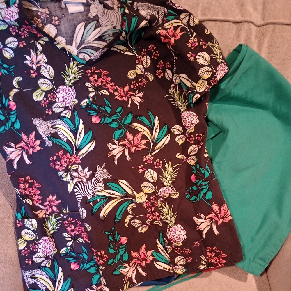 Scrub Set